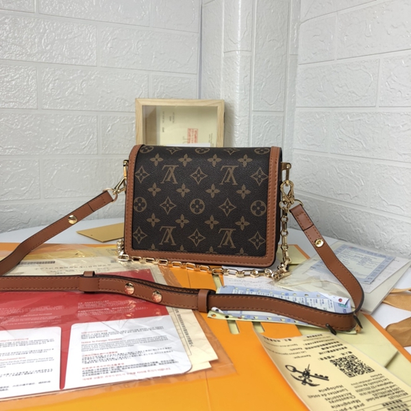 ルイヴィトンバッグ内部構造